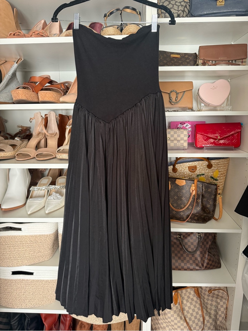 Black Pleated Strapless Dress - Elegant Evening Wear